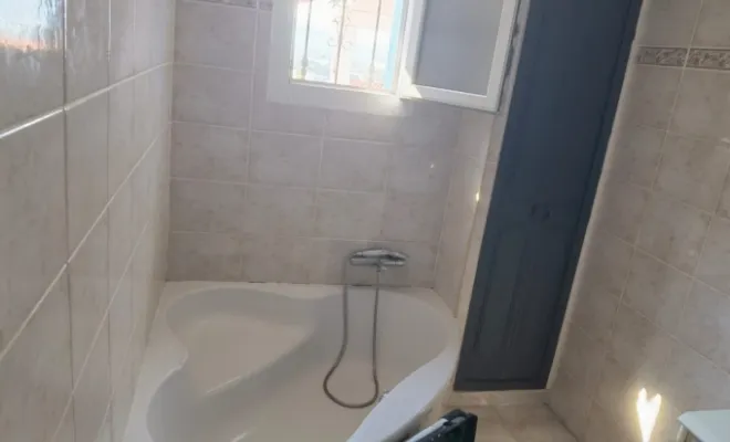 Rénovation complète d'une salle de bain à Ajaccio, Ajaccio, Corse Moderne Rénovation